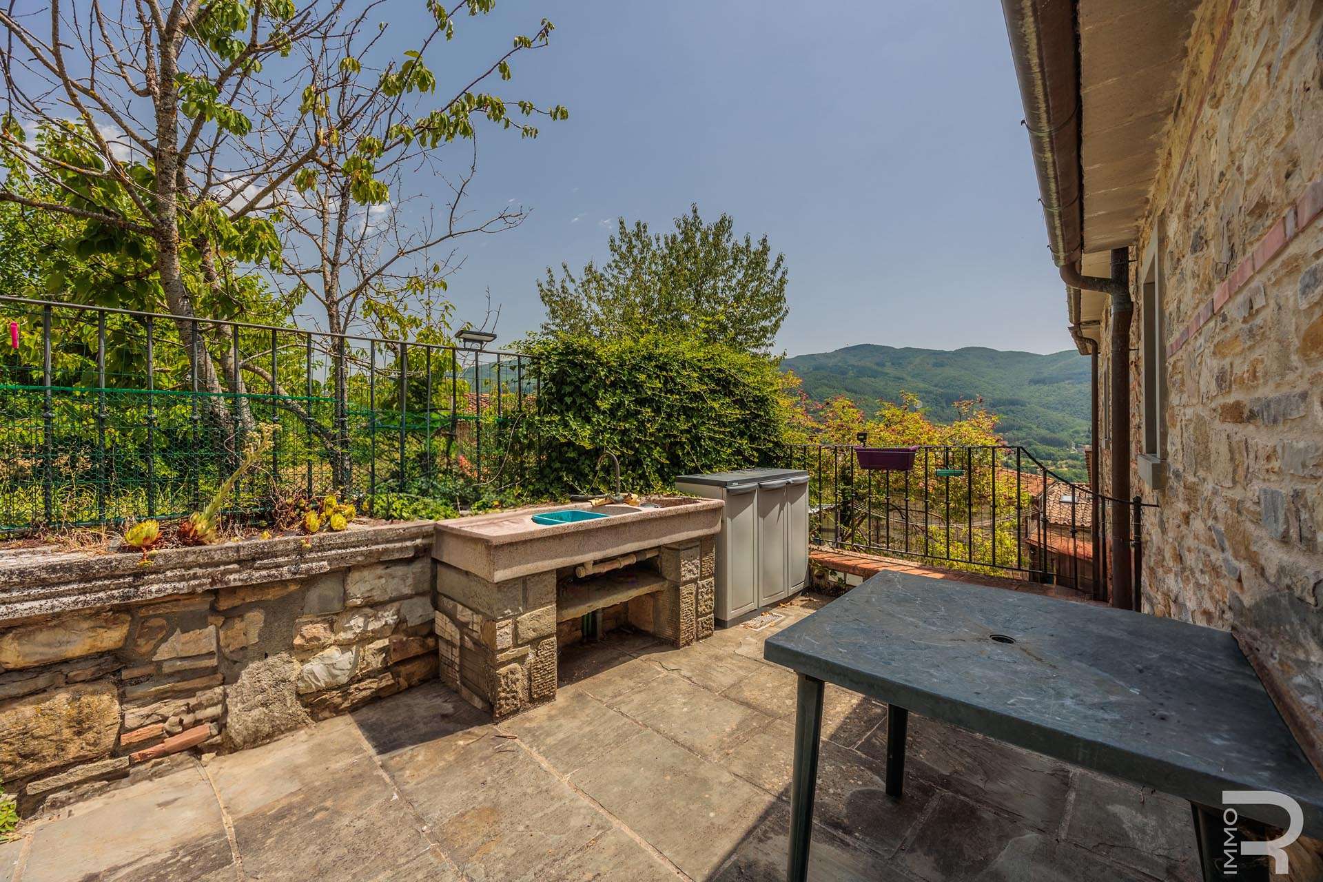 Detached House – Chitignano