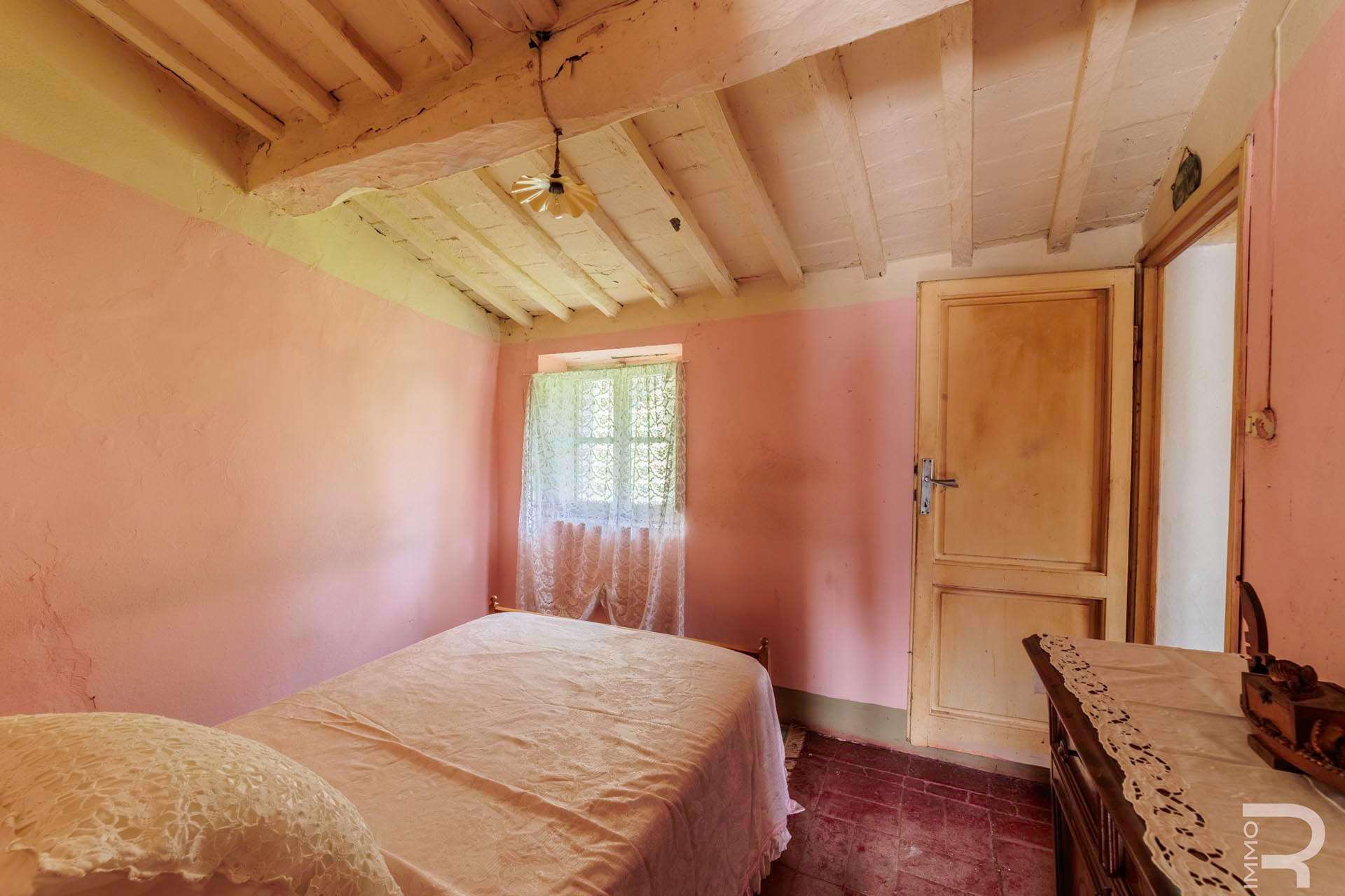 17_k2EGDro Row house – Camaiore