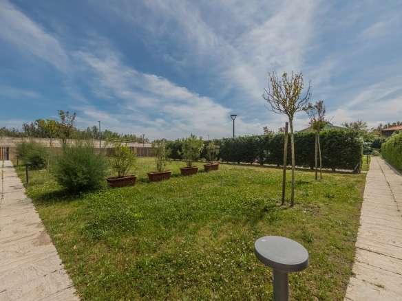 Three Room Apartment – Venice