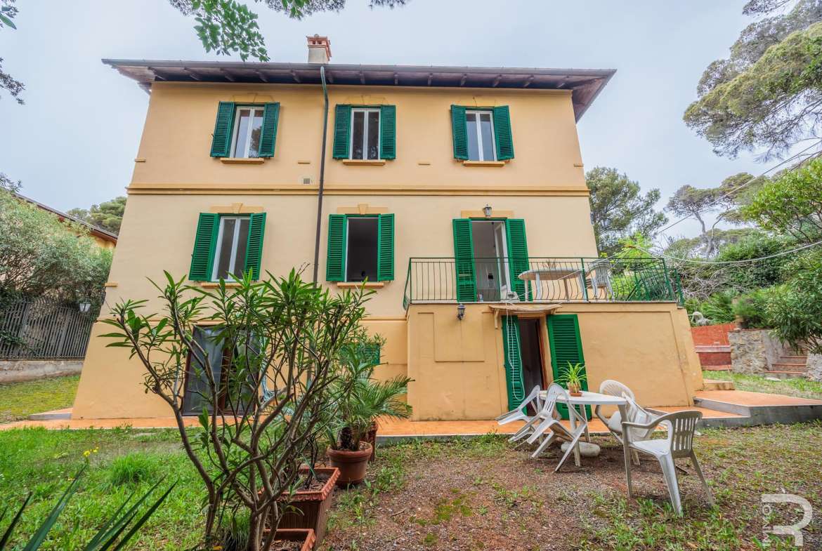 Villa – Livorno