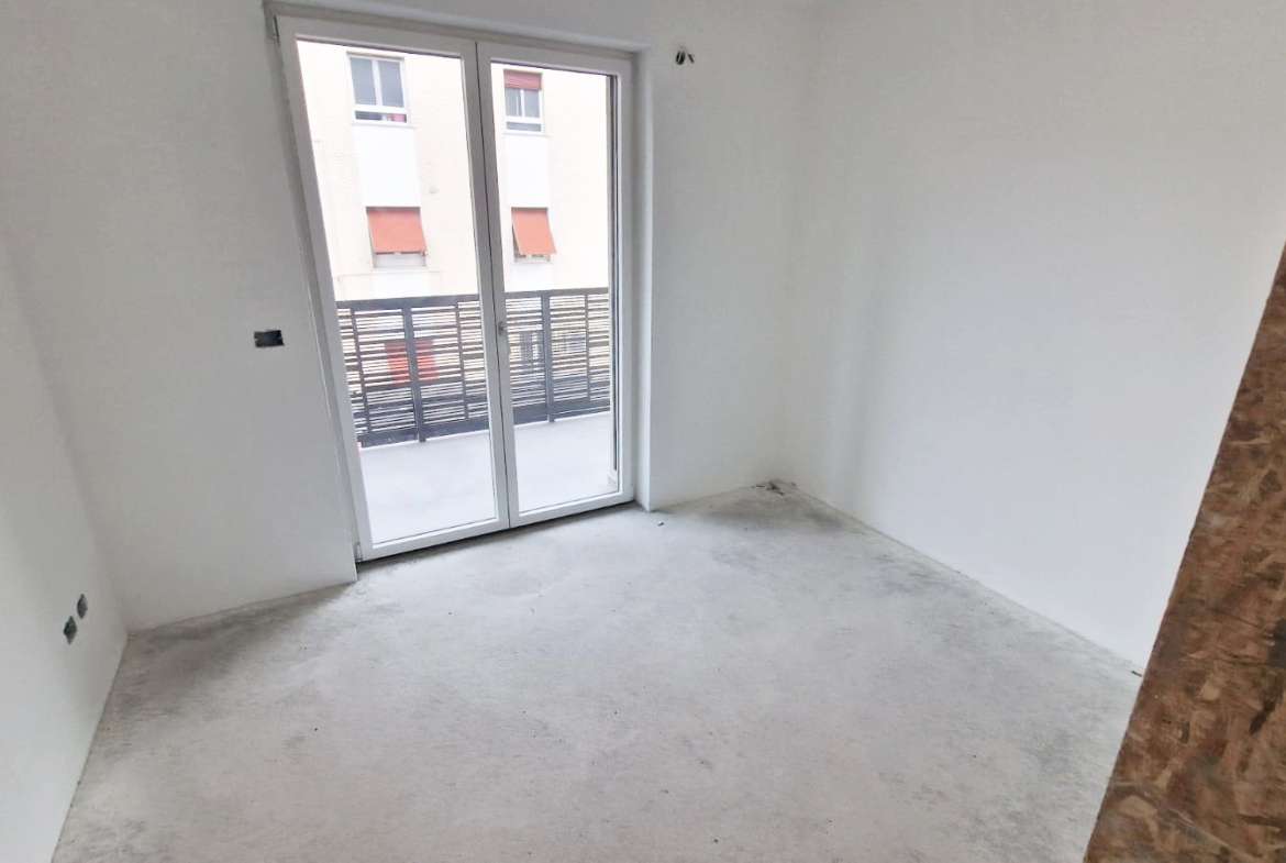 Three Room Apartment – Bolzano-Aslago/Oltrisarco