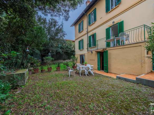 Villa – Livorno