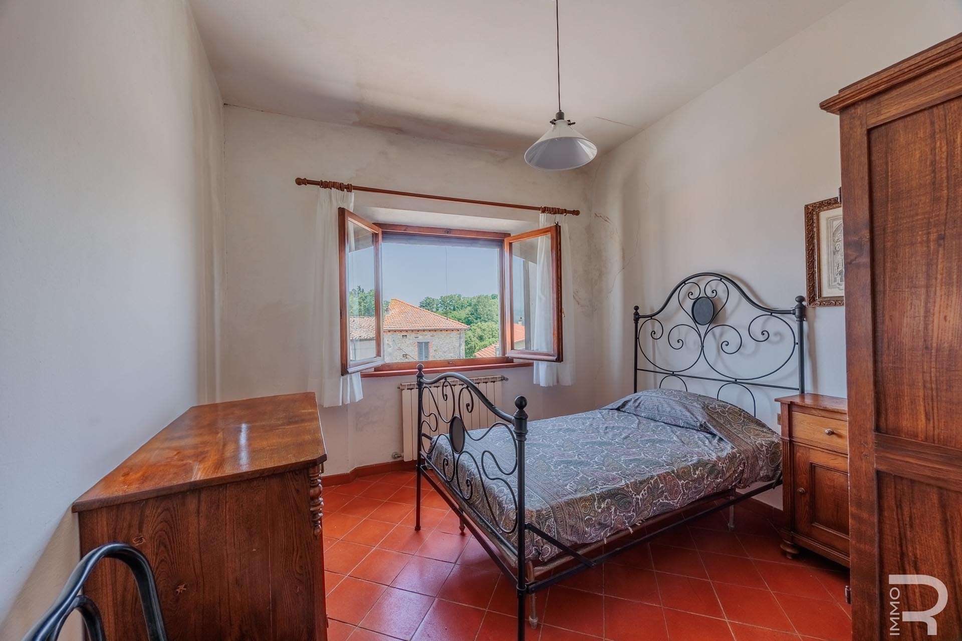22_f4wS87B Detached House – Scansano