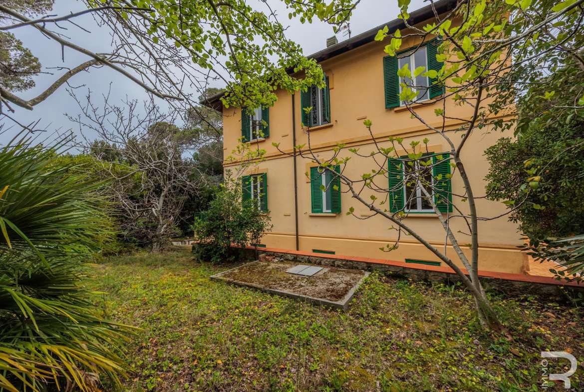 Villa – Livorno