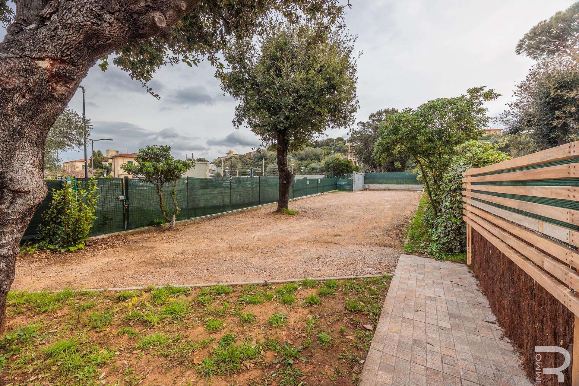25_NWMrMt6 Four Room Apartment – San Vincenzo