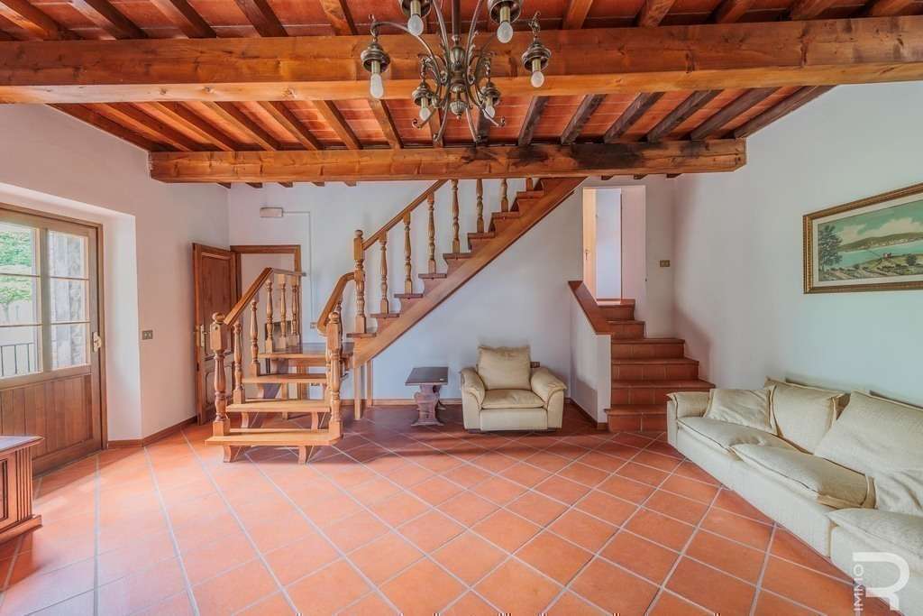 Farmhouse/Rustico – Carmignano