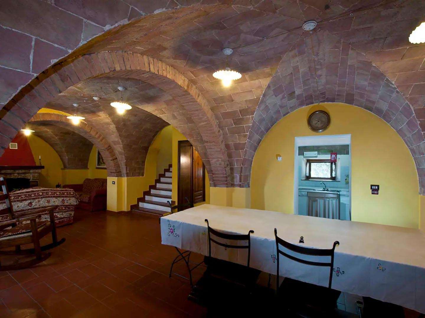 28_2To5Ebg Villa – Volterra