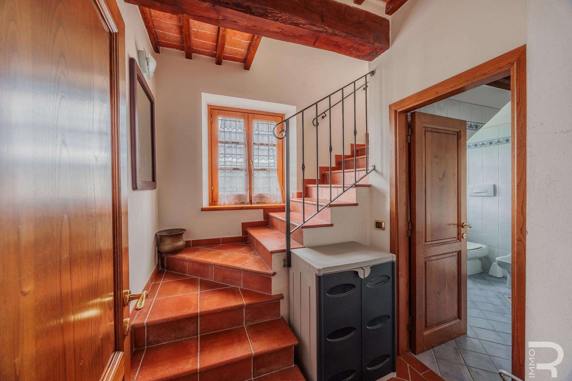 32_Ea9kmL7 Farmhouse/Rustico – Arezzo
