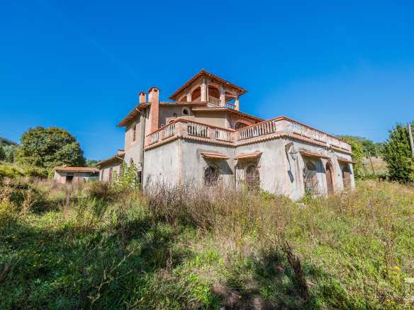Villa – Casciana Terme Lari