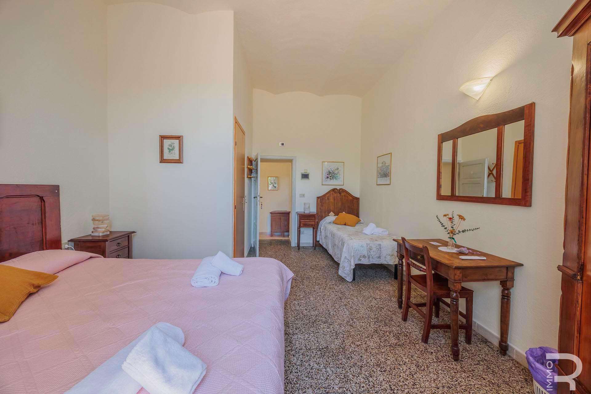 35_mLrYlTG Villa – Volterra