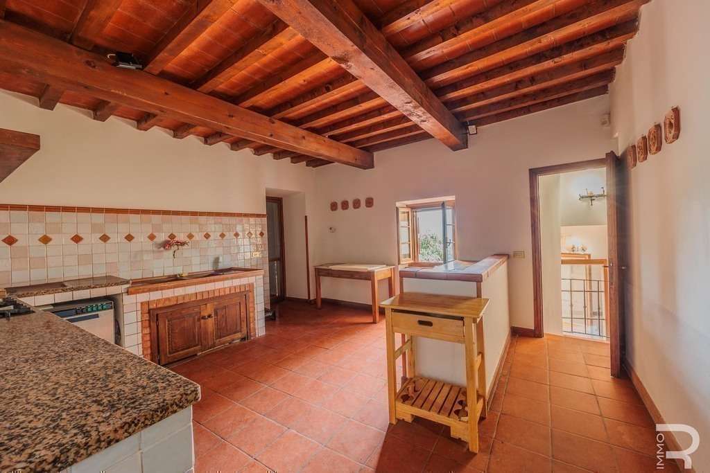 Farmhouse/Rustico – Carmignano