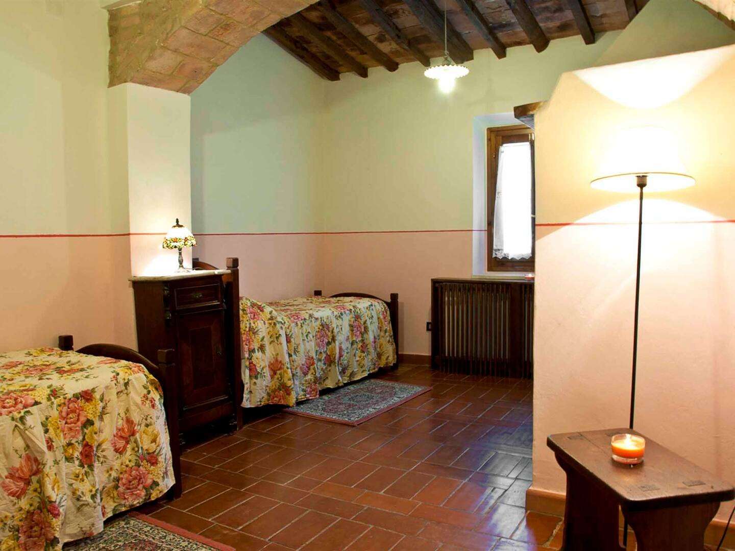 36_nKkGL8f Villa – Volterra