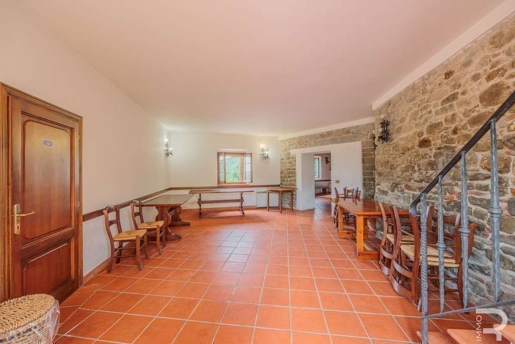Farmhouse/Rustico – Carmignano