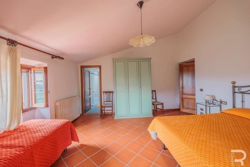 Farmhouse/Rustico – Carmignano