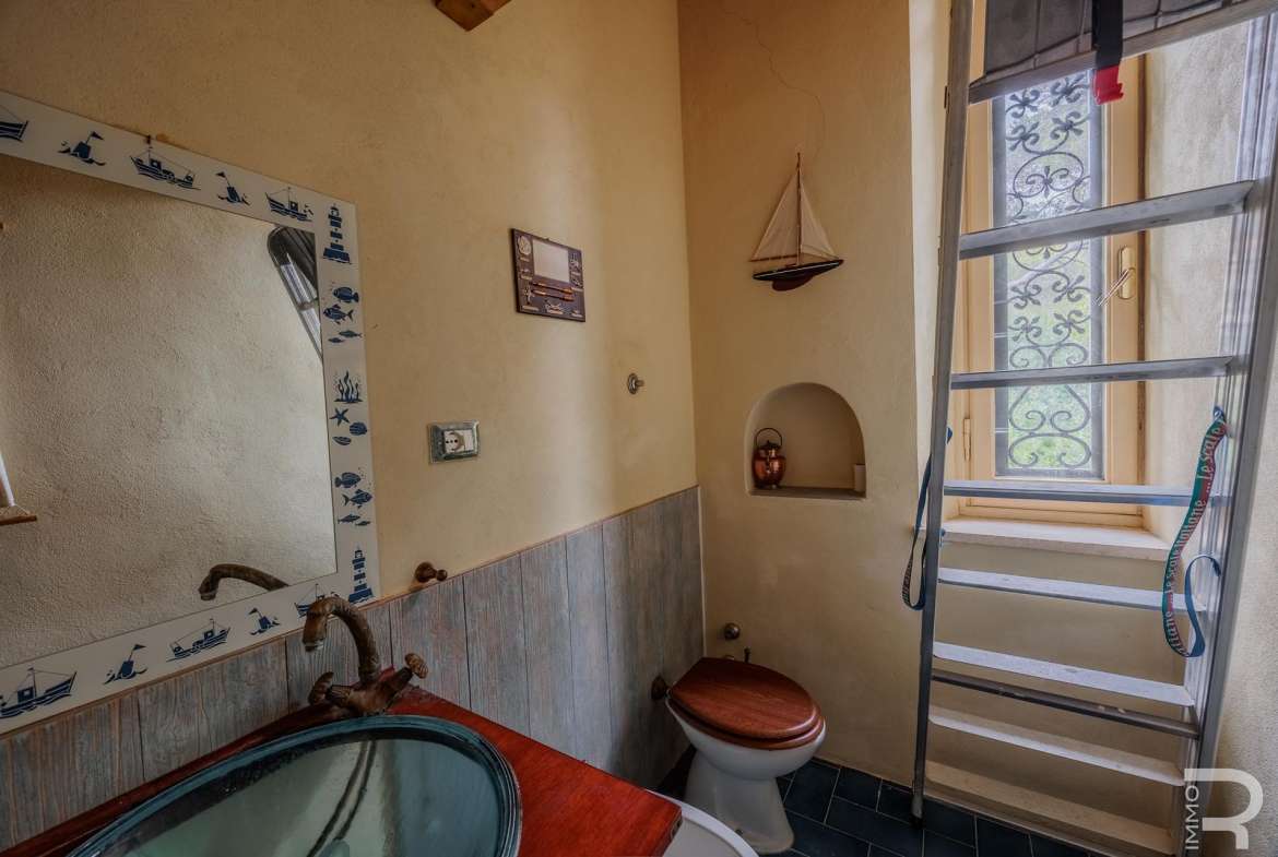 Villa – Livorno