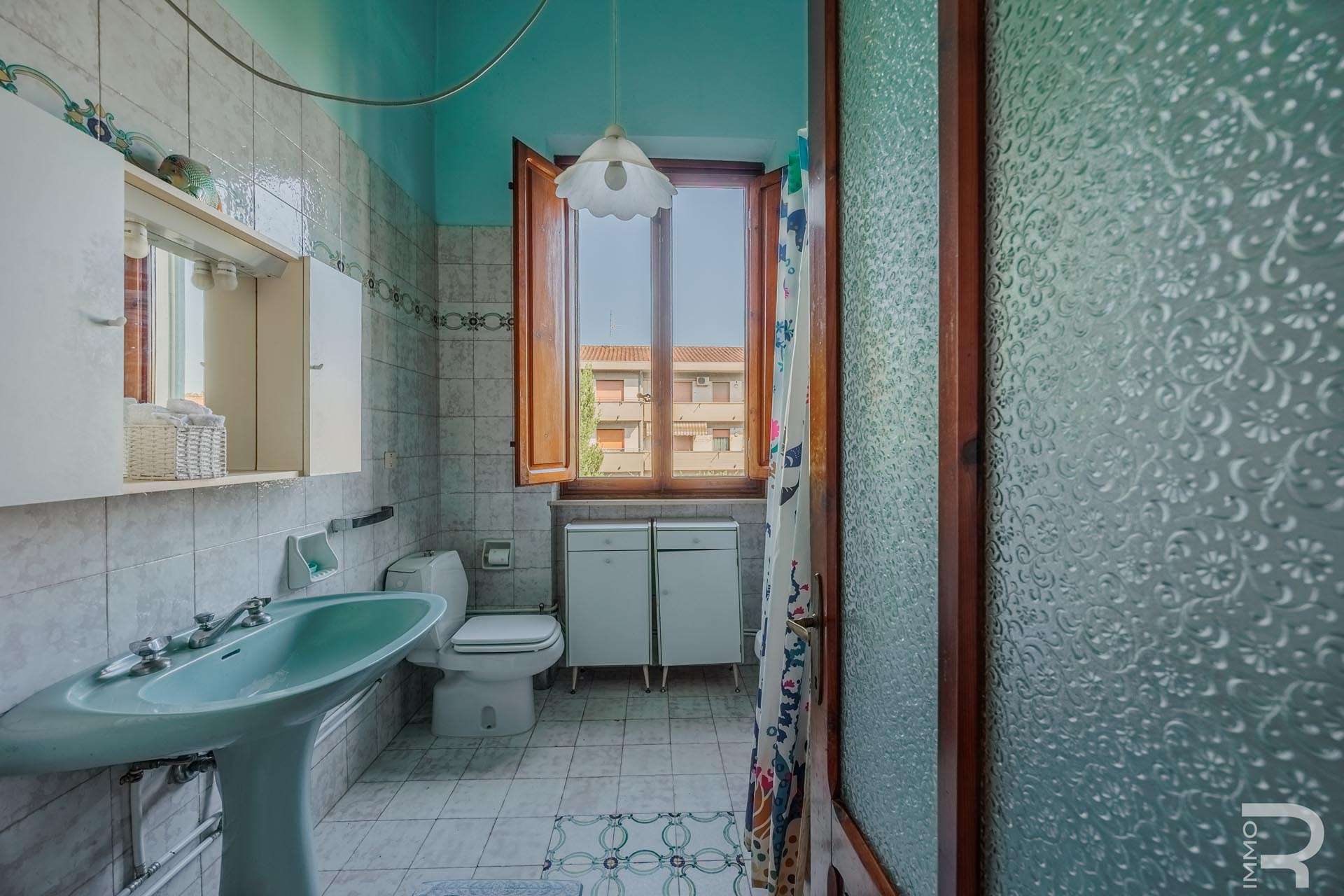 65_vaYdPWl Villa – Porcari